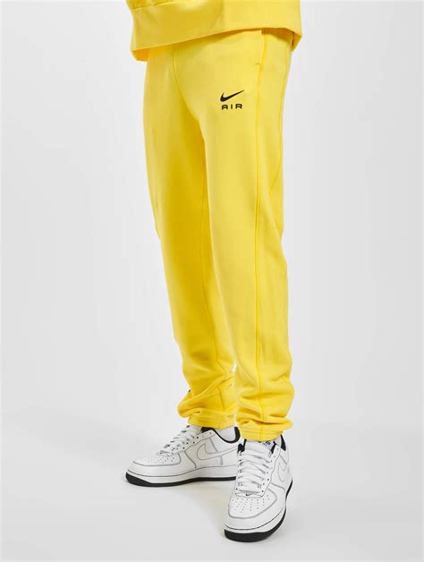 gelbe nike jogginghose herren|Gelb Jogginghosen. Nike DE.